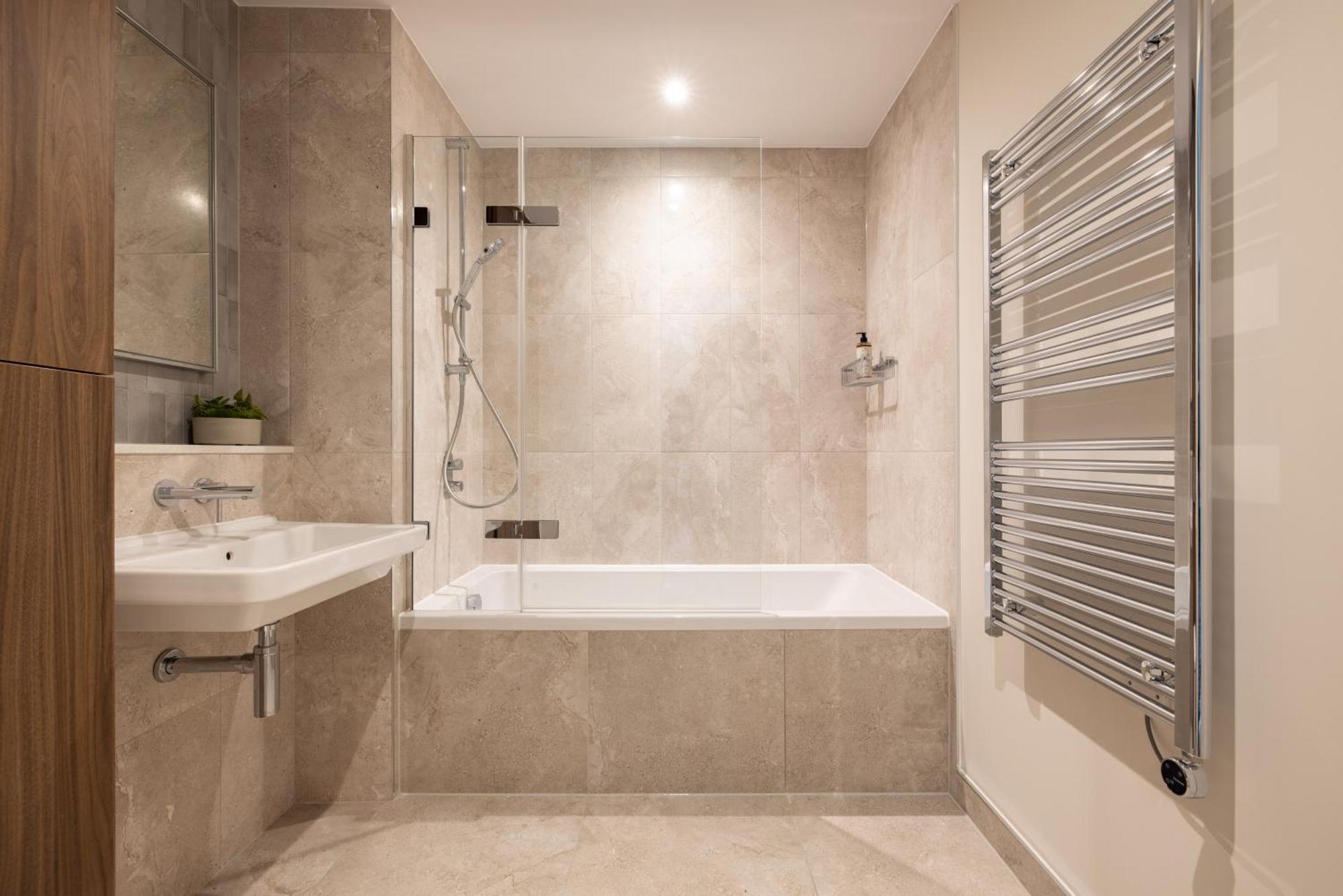 Charles Hope London Greenford Greenford  Exterior photo